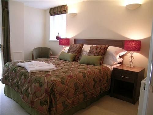 Bed and Breakfast Ye Olde Red Lion Newbury  Exteriér fotografie