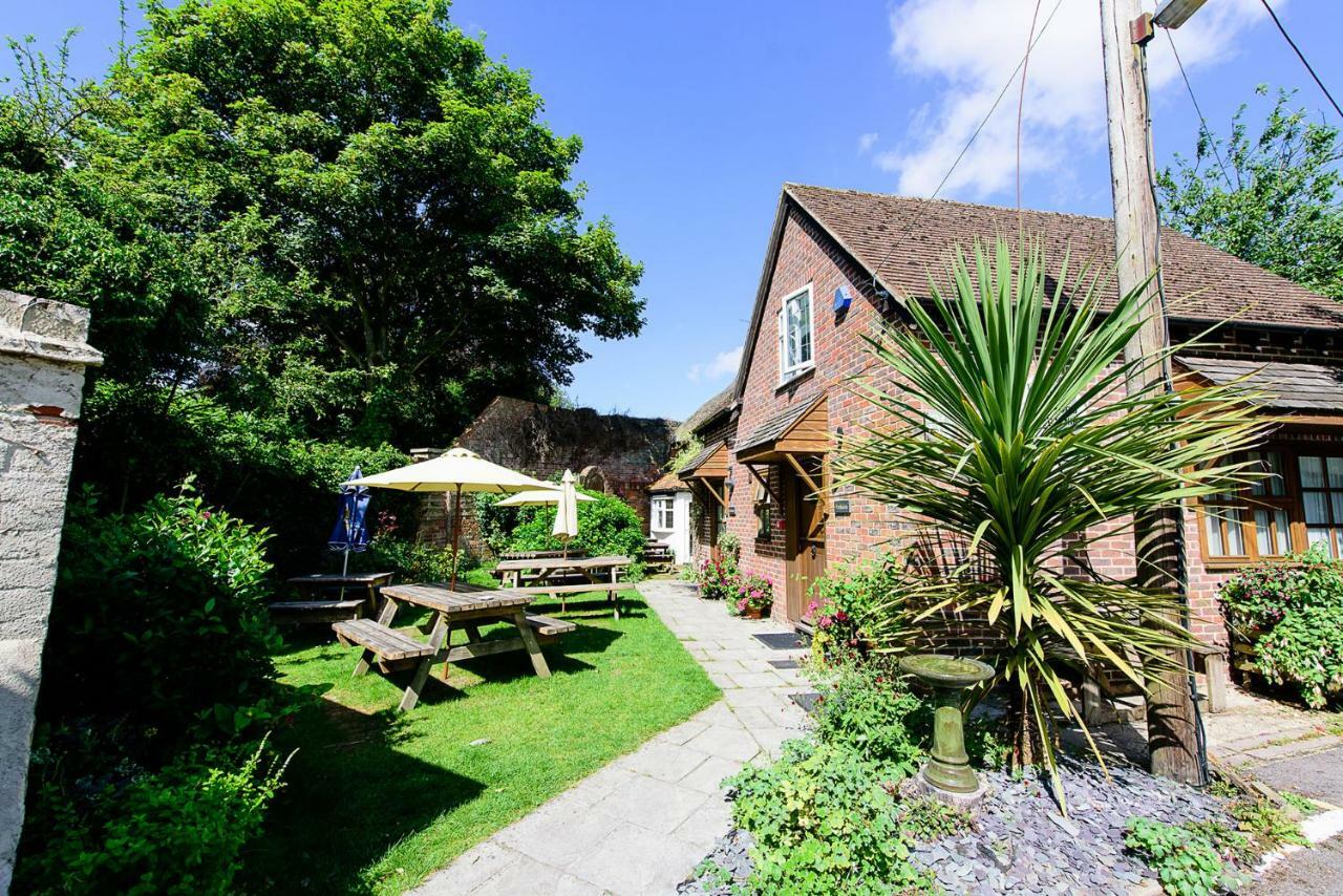 Bed and Breakfast Ye Olde Red Lion Newbury  Exteriér fotografie